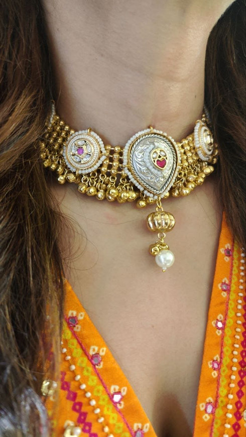 Golden Regal Choker Set