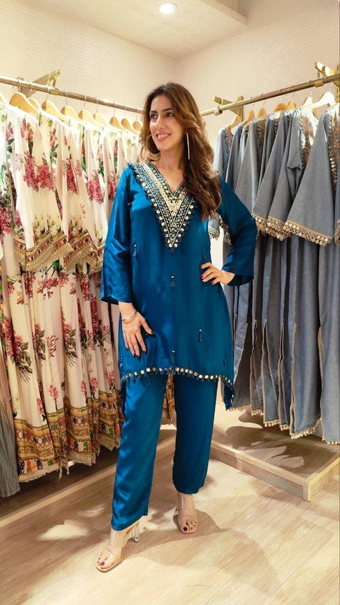 Mirror Blue C Cut Kurta With Pants