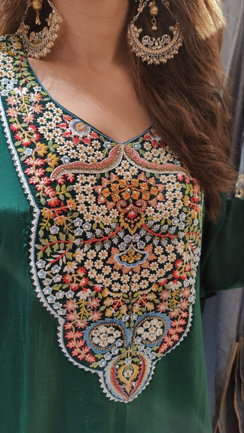 Embroidered Green Kaftan Top with Drape Lungi Skirt