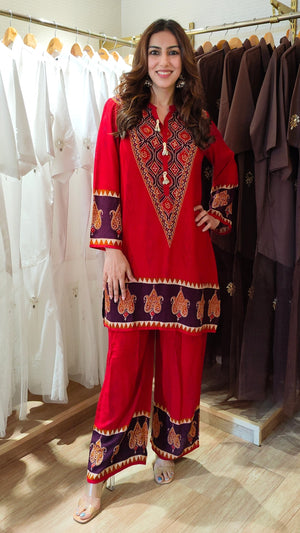 Vibrant Red V-Neck Border Coord set