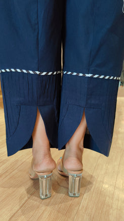 White Kurta Set with Card Embroidery and Blue Pants - view 6