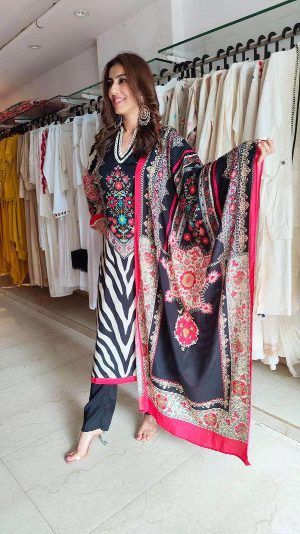 Black Pakistani Suit Set