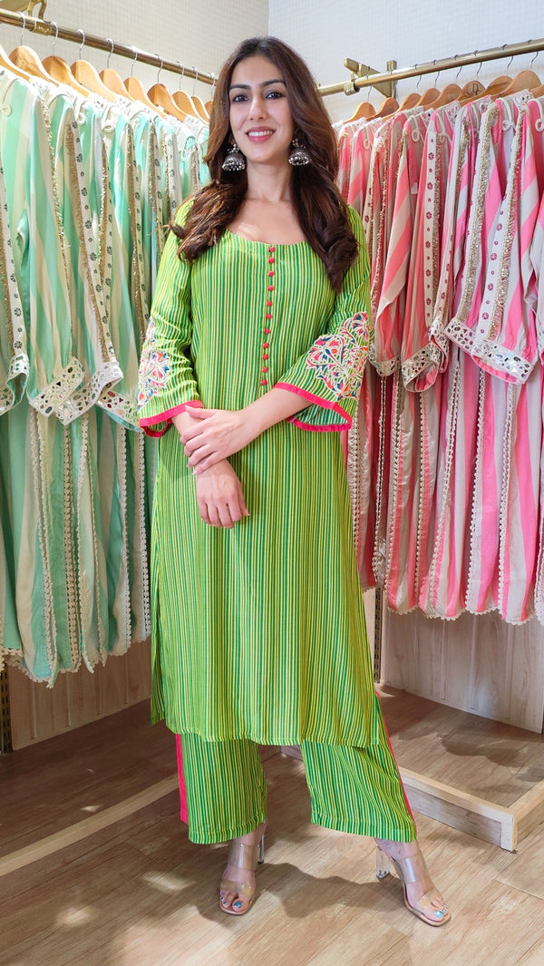 Green Printed Striped Kurta Pant Set