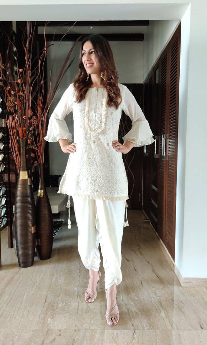 White Lucknowi Set – Label DC